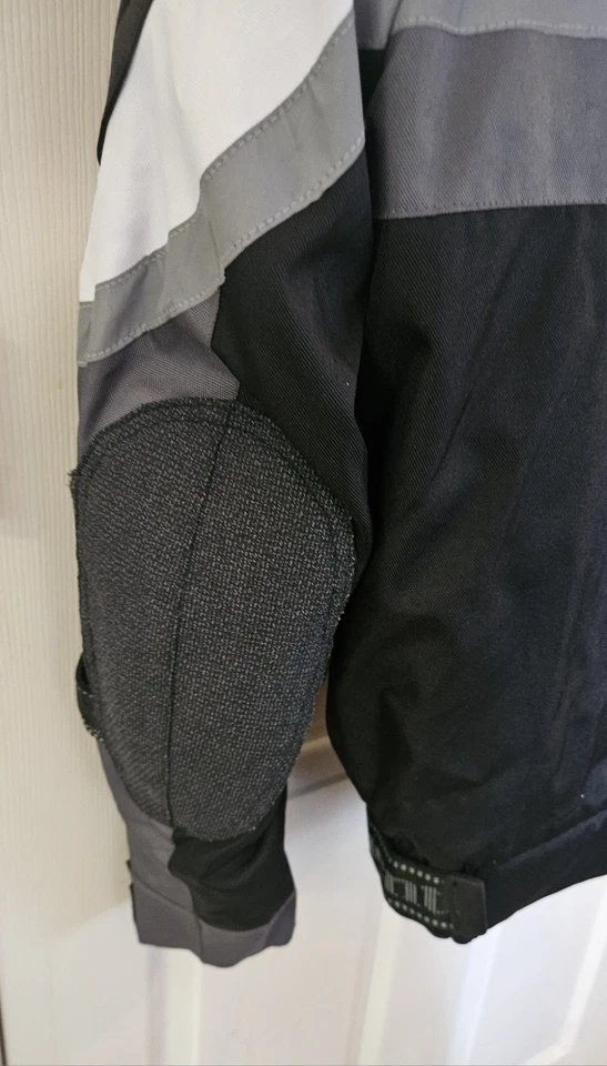 Chaqueta de moto impermeable XELEMENT acolchada con forro de cremallera de cuero y nailon  Foto 4 de 4