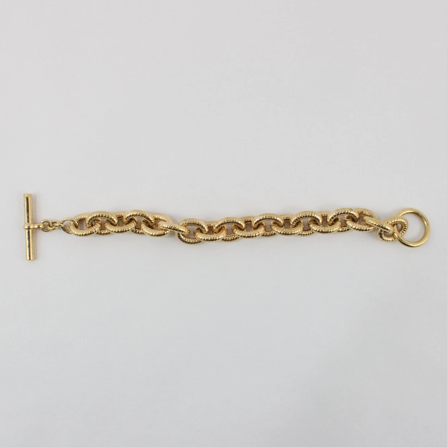 Bellezza Italy Gold Tone Toggle Clasp Chunky Chain Bracelet 8" image 4