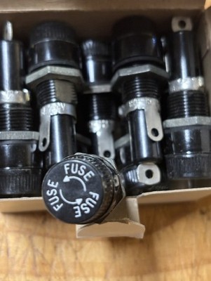 Bussmann HKP Fuse Holders Panel Mount 15A 250V 30A New 10
