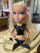 Vintage 2006 Bratz Forever Diamondz Cloe Styling Doll Head Funky Fashion