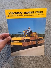 Rullo asfalto vibrante Dynapac CC42 serie due con comandi Dynatronic