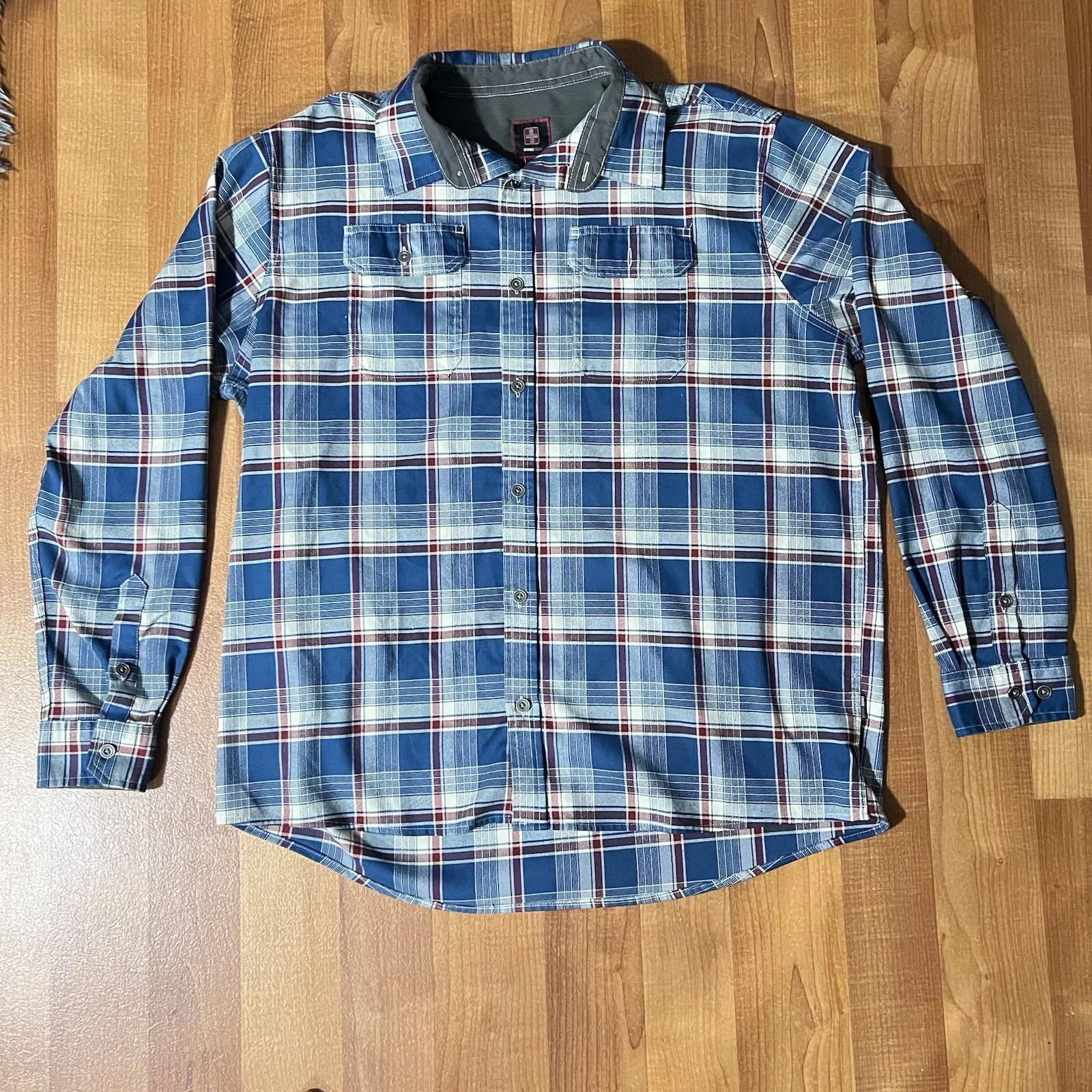 Swiss Tech Flannel Shirt Blue & Red Plaid Long Sleeve Men’s XL 46/48 Pockets
