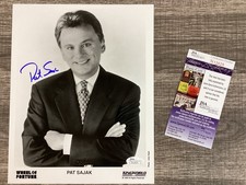 (SSG) PAT SAJAK Signed 8X10 Photo Legendary Host of 