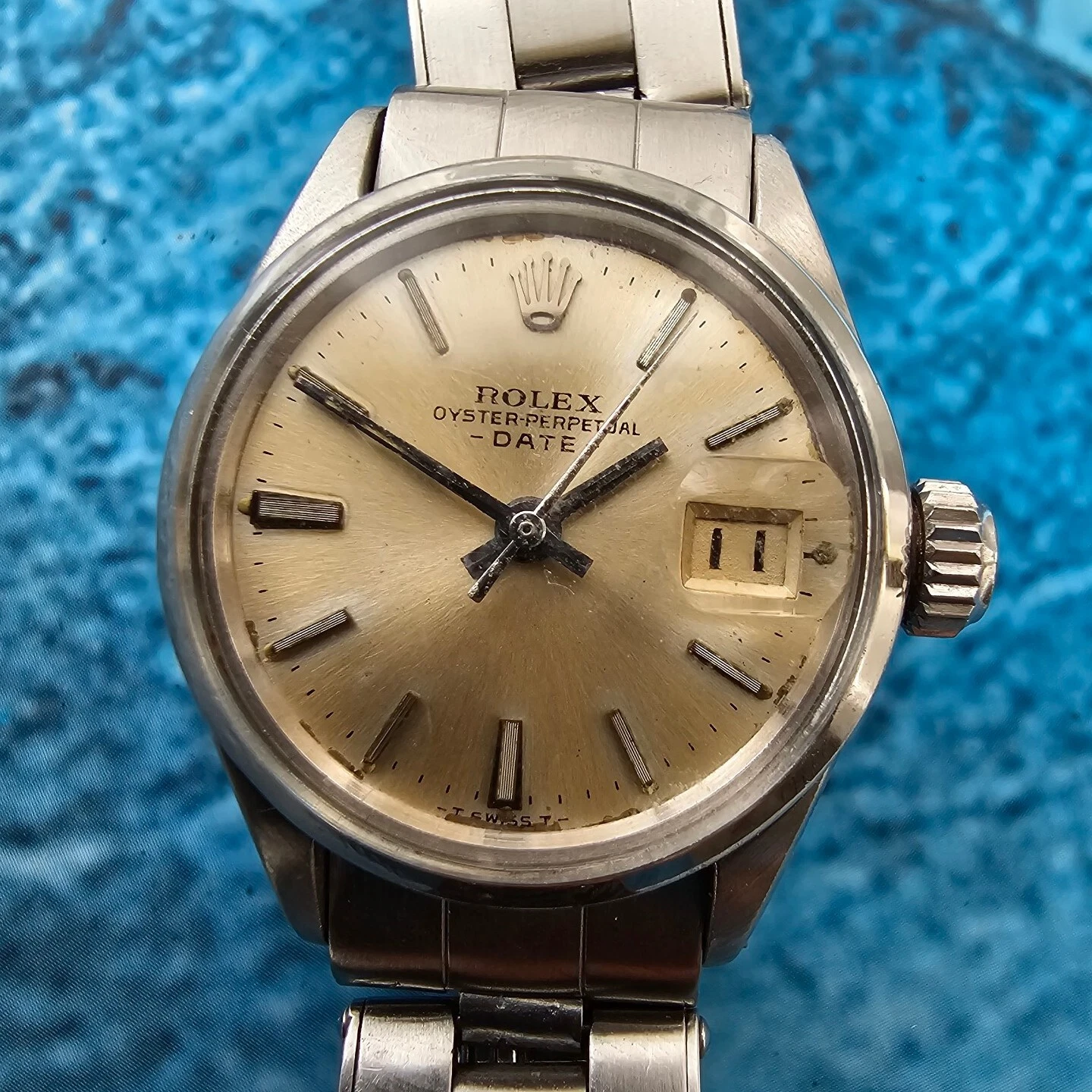 Rolex — Vintage Ladles Rolex Oyster Perpetual Date Automatic Watch Ref 6516