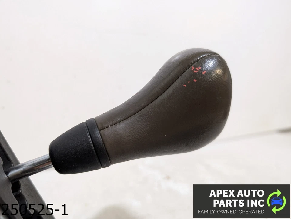 OEM 1994-1997 Mercedes C280 2.8L GEAR SHIFTER SELECTOR ASSEMBLY - Image 4 of 4