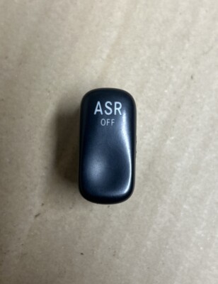 2002-2006 DODGE SPRINTER ASR OFF SWITCH CONTROL BUTTON 0065450807 OEM