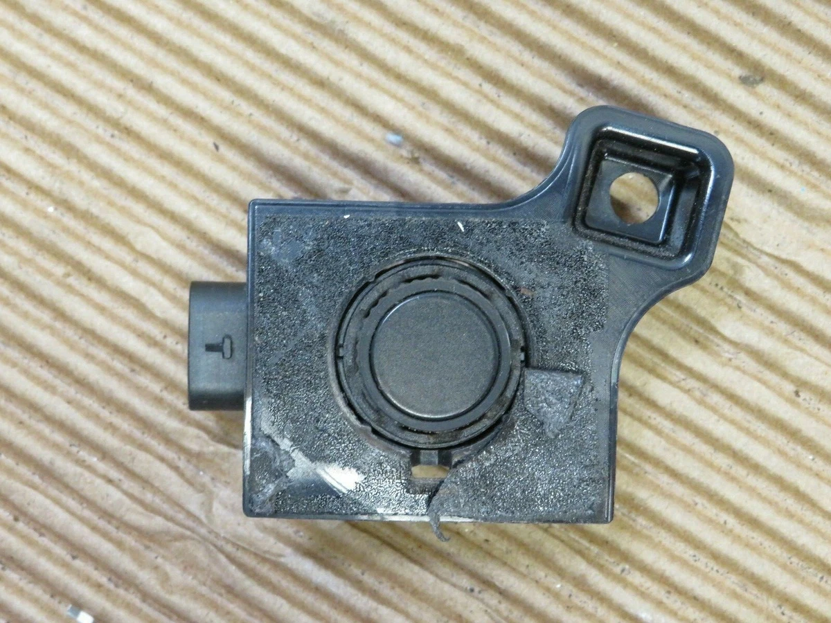 2020-2022 BMW F91 F92 M8 REAR BUMPER PDC PARKING SENSOR 
