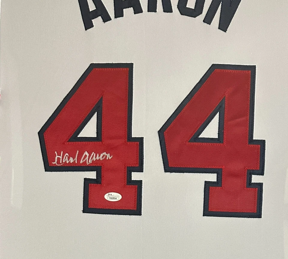 Hank Aaron autographed signed framed jersey MLB  Atlanta Braves JSA COA - Image 2 of 4