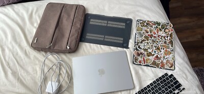 Apple MacBook Air 13 inch Laptop - A2179 (January, 2020)