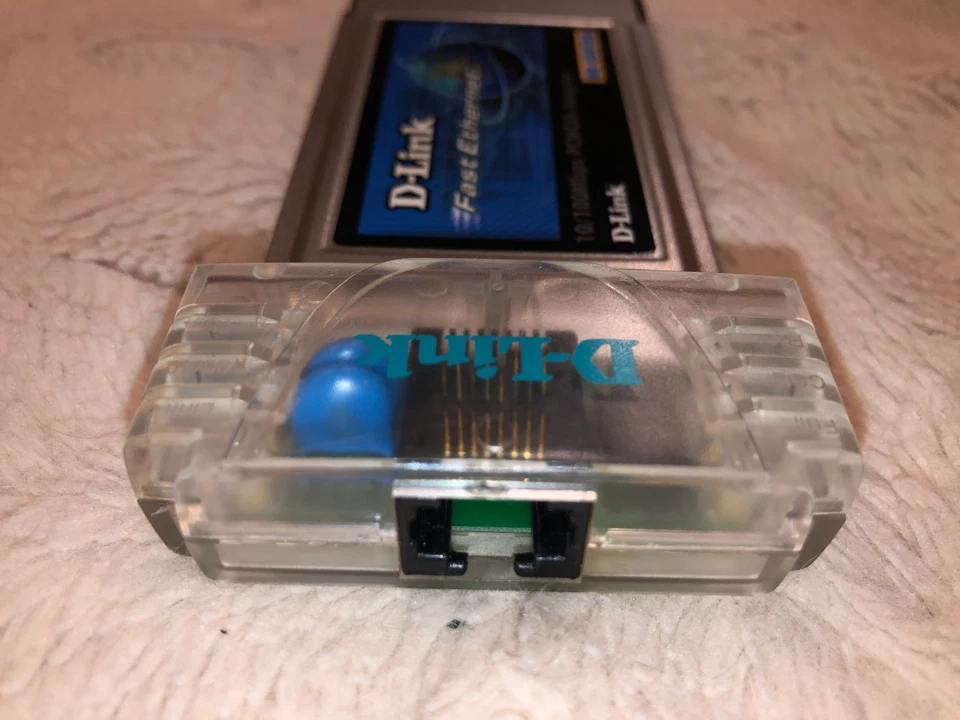 D-LINK DFE-650TXD FAST ETHERNET 10/100Mbps PCMCIA Adapter , RJ 45 Anschluss - Bild 3 von 3