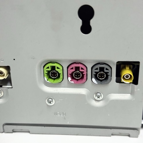 W204 Mercedes 2013 C250 C300 C350 Navigation Command Head Unit CD Audio OEM 26K - Picture 8 of 16