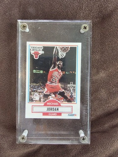 Fleer 1990 Michael Jordan #26 Chicago Bulls NBA Basketball Card Base Set