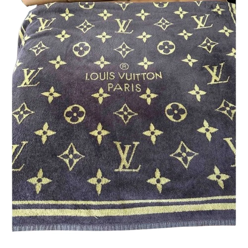 Louis Vuitton 浴巾和小方巾| eBay