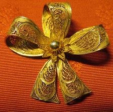 BROCHE ancienne NOEUD filigrané ARGENT 925 plaqué or  5 cm X 5 cm - Poids: 10 gr