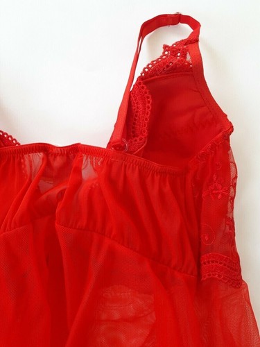 Shirley of Hollywood Size 20 Romantic Red Embroidered Babydoll Nightie & Thong - Picture 8 of 10