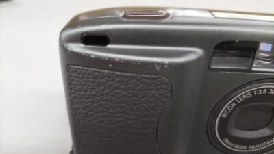RICOH R1S 35mm Point & Shoot Film Camera Compact 30mm f/3.5 Lens