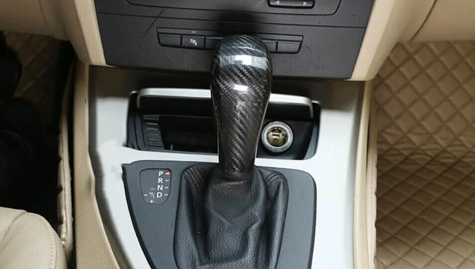 For BMW 1 Series E81 07-11 Dry Carbon Fiber Middle Console Gear Shift Knob Cover — 第 3/4 张图片