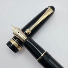 PILOT Fountain Pen M Nib 14K Gold Black Japan Used