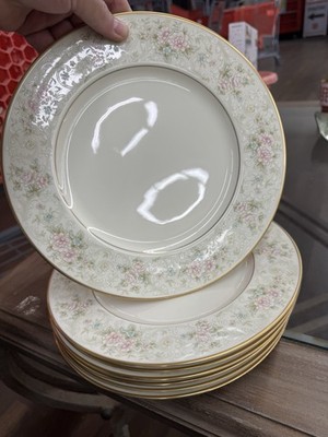 Set of 7 Noritake Willowbrook 9722 Dinner Plates 10.5'' Bone China Gold Trim