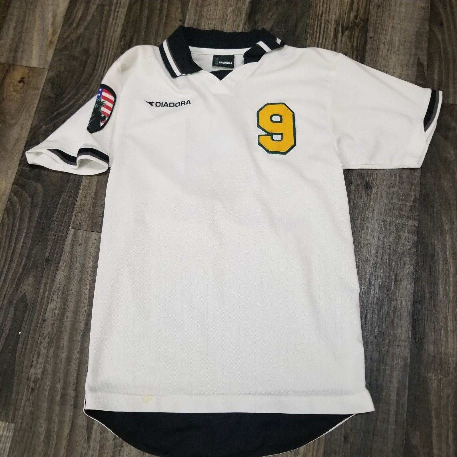 Mens Vintage Diadora Soccer Jersey Small White Black Statue Of Liberty Patch