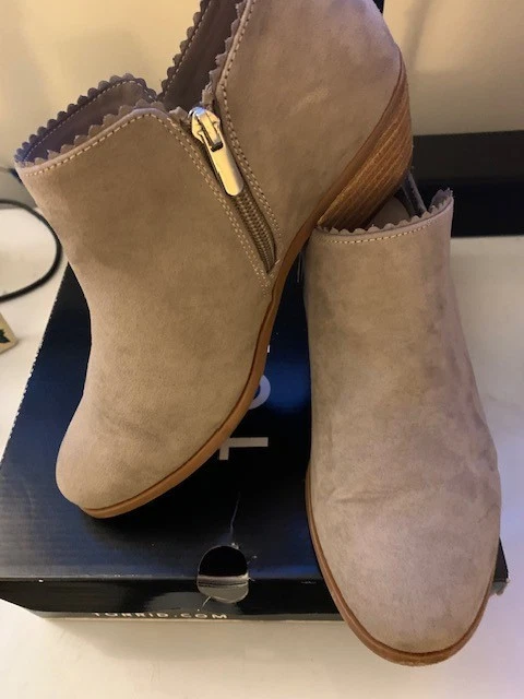 TORRID Taupe Flocado Imitación Gamuza Otoño Botas Botines Zapatos Cremallera Festoneado 9W Foto 2 de 4