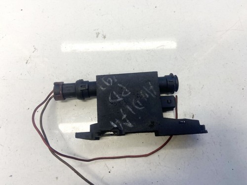 Audi A4 1997 Door control relay (DOOR CONTROL UNIT MODULE ECU ) 4A #1530065-90