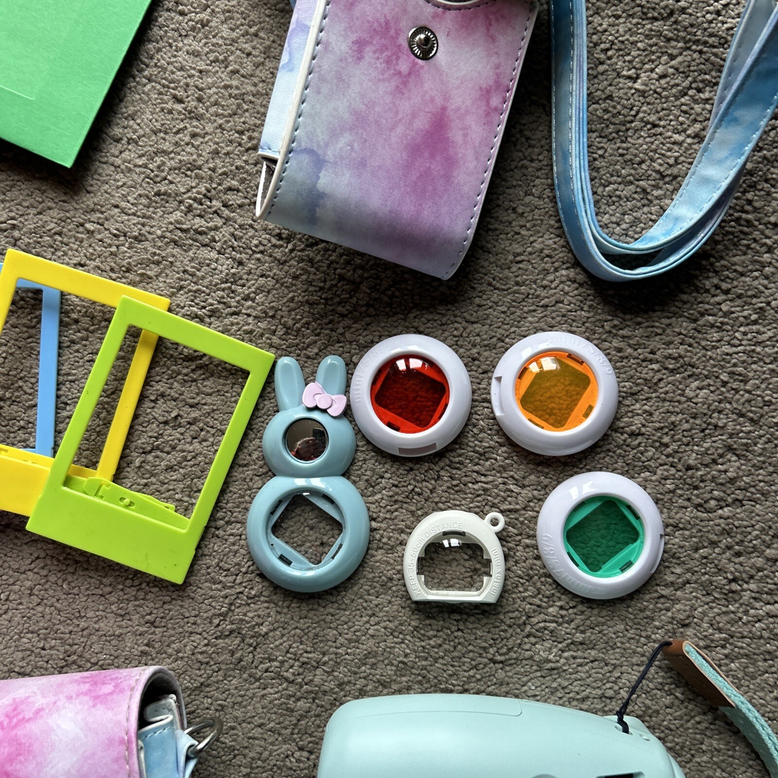 Fujifilm W747636 Polaroid Camera With Lens, Backgrounds, Pouches