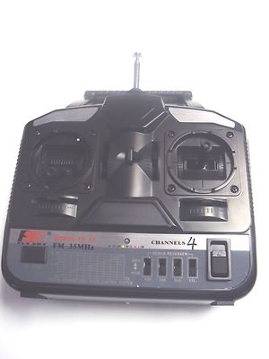 NICE FLY SKY FS-T4 4 CHANNEL FM RADIO 35 MHZ CHAN-35.030 IN EXCELLENT CONDITION