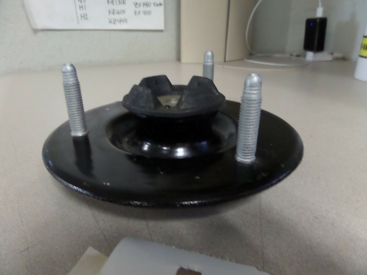 NOS GM Front Suspension Strut Mount 2015-2020 Chevrolet Escalade  