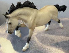 SALE!! Breyer Trad. PREMIER COLL 10145 “LLYWELLYN” Buckskin Welsh Cob-COA & Bag