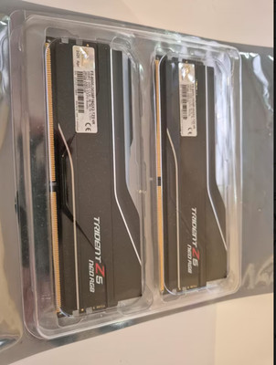 RAM G.Skill Trident Z5 Neo RGB 32GB Kit DDR5-6000 CL30 (neuwertig)