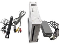 Nintendo Wii RVL-001 512 MB Home Console White Console Tested Power on