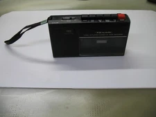 REALISTIC COMPACT CASSETTE TAPE RECORDER WITH VOICE ACTUATION CTR-85 Tested