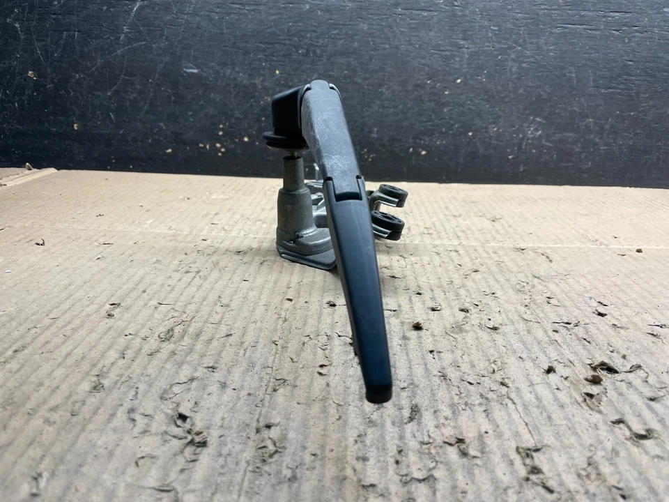 Двигатель заднего стеклоочистителя 2008–2014 Scion xD от оригинального производителя v5259 DG - Изображение 3 из 4