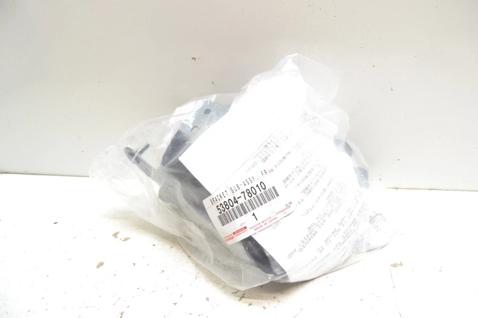 SOPORTE SOPORTE MONTAJE GUARDABARROS DELANTERO IZQUIERDO LEXUS NX300 NX200T OEM 2015 - 2021 Foto 3 de 3