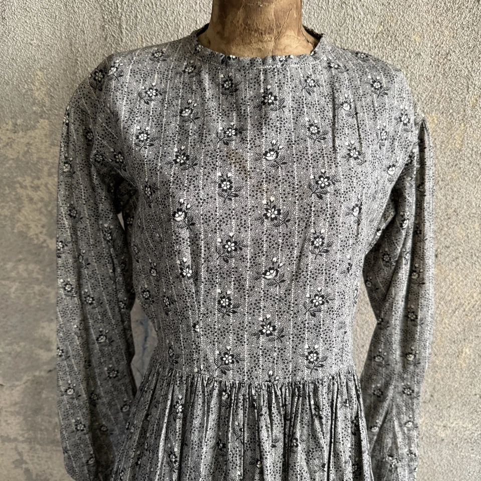 Antique Victorian Black & White Floral Printed Calico Dress Prairie  Vintage - Image 2 of 4