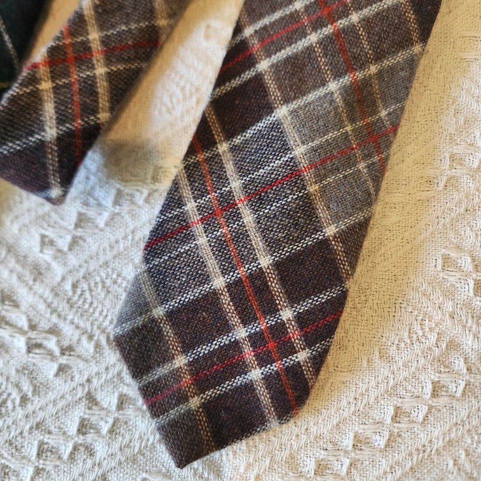 Corbata para hombre Mervyn’s Pour Les Hommes a cuadros mezcla de lana lote de 2 Foto 4 de 4