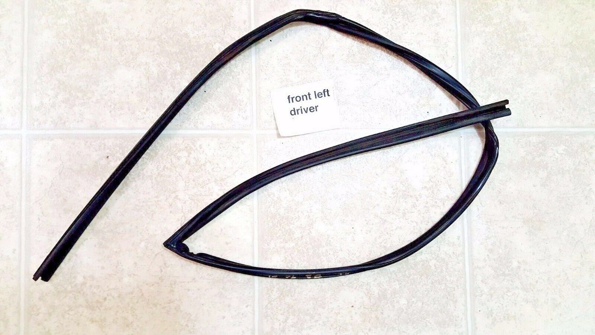 2002-2006 toyota camry channel driver window guide seal 68151