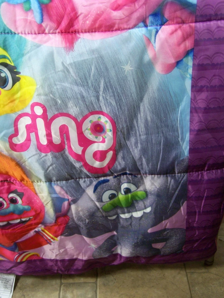 Saco de dormir DreamWorks Trolls pijamada camping niñas jóvenes 28x56 Foto 4 de 4