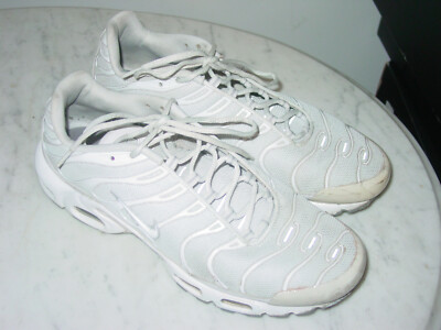 2010 Mens Nike Air Max Plus White/Black/Cool Grey Running