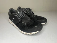 On Cloud 5 Women’s Size US 7.5 EU 38.5 - Black Running Shoes Athletic Slip On