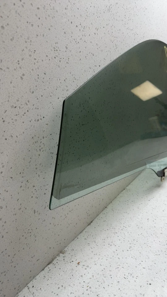 2001 2002 2003 2004 2005 Honda HONDA CIVIC Left Front Door Glass/window - Изображение 3 из 4