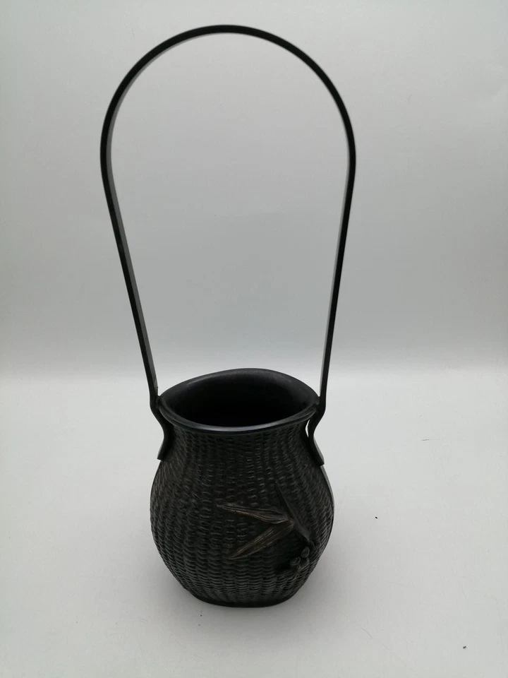 Бронзовая ваза Takaoka Heyunzuo с цветочным сосудом - Изображение 2 из 4