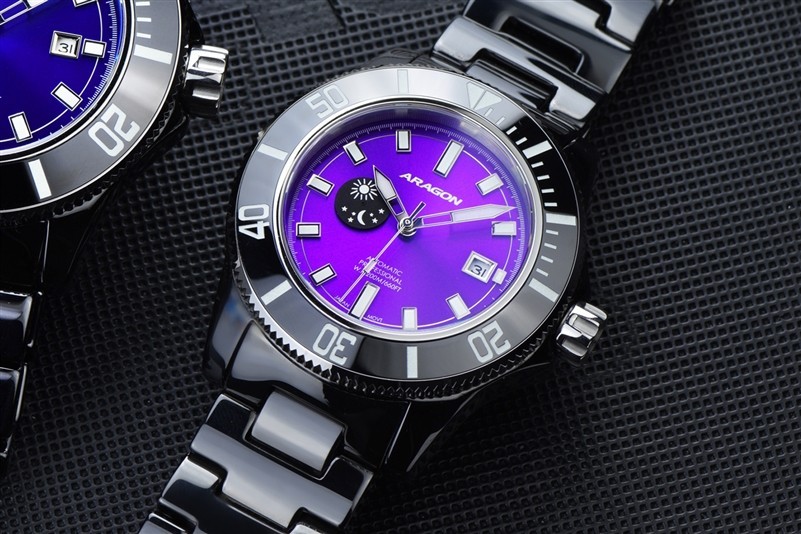 ARAGON Hercules Ceramic 44m Purple Dial Watch 8217