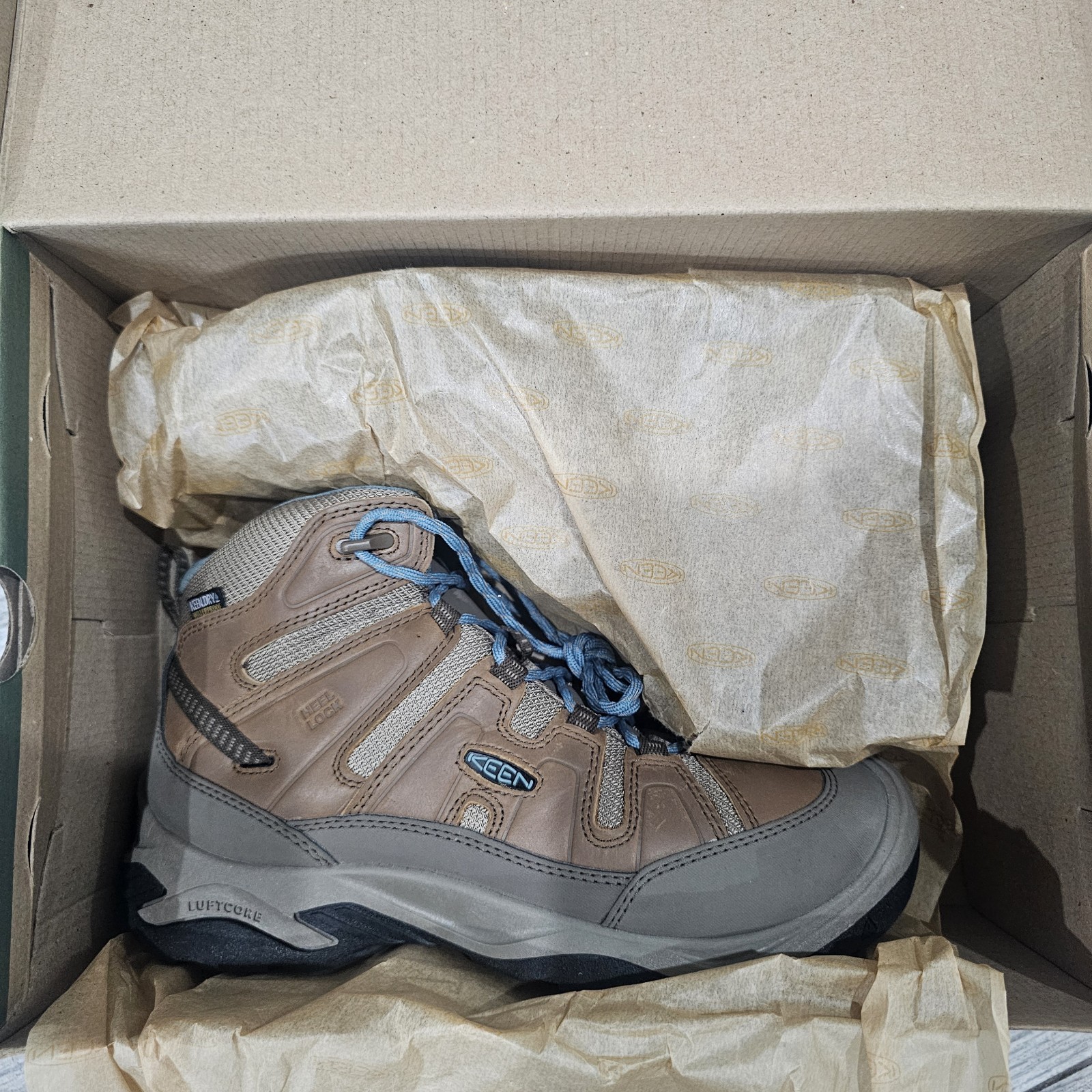 Scarpone da trekking Keen Circadia media altezza WP cocco tostato Nord Atlantico blu taglia 9