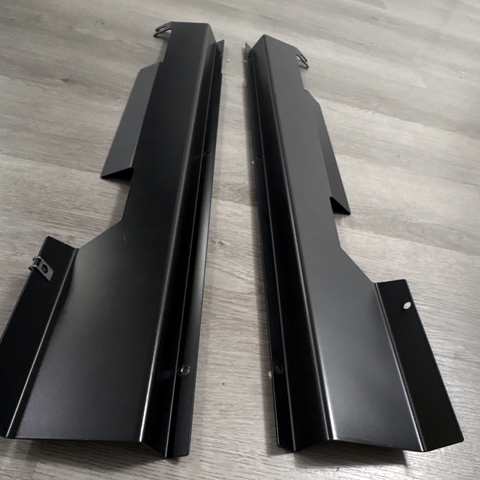 Ferrari 488 Spider Left, right Lower Running boards Pair P/N 86445500