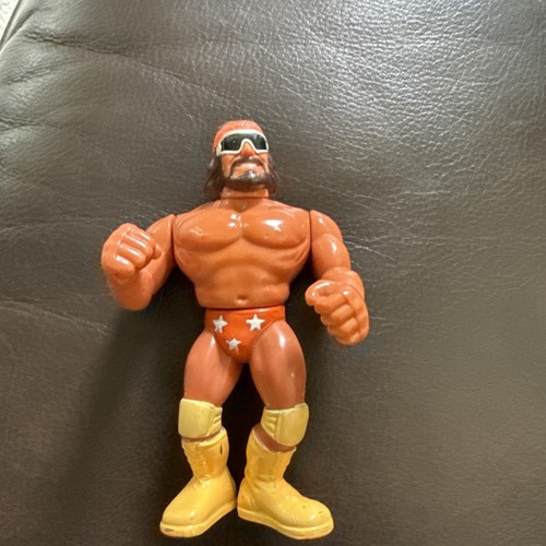 Vintage 1990 WWF Macho Man Randy Savage Hasbro Tit...