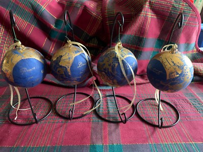 4 Paper Mache Ornaments with Words to ''The Night Before Christmas'' Blue and Gold