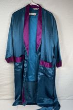 Victoria s Secret Gold Label Sleepwear Robe Size Small Shirt Size Medium
