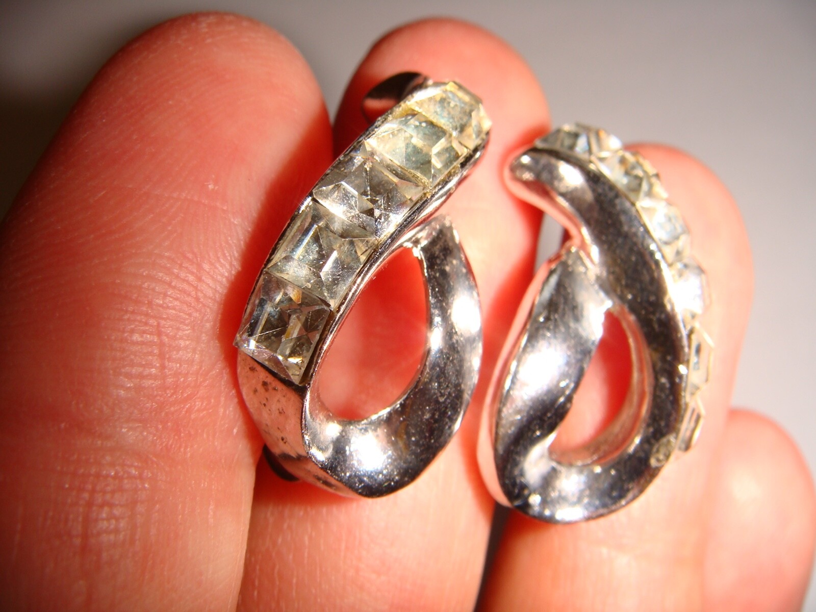 VINTAGE SIGNED CORO RECTANGULAR RHINESTONE CLIP O… - image 8